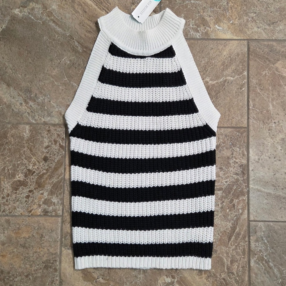 RD Style Lillith Halter Sweater Tank‎ Black White Striped Knit Top Small NWT